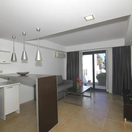 Milport Bodrum מלון 3*